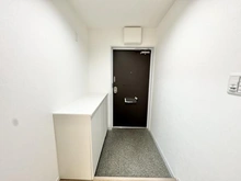 【大阪府/大阪市中央区谷町】大手前ストークマンション 玄関