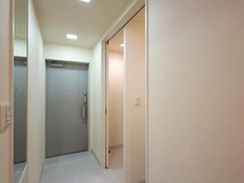 【大阪府/大阪市中央区南船場】ルネ南船場フレックスコンフォート 玄関