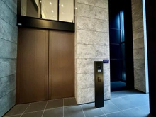 【大阪府/大阪市北区大淀南】グランドメゾン新梅田タワー　THE　CLUB RESIDENCE 共用部：エレベーター