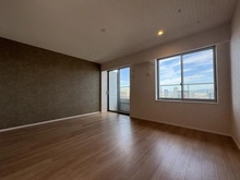 【大阪府/大阪市西区新町】大阪ひびきの街ザ・サンクタスタワー 洋室：約12.8帖