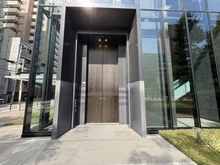 【大阪府/大阪市西区新町】大阪ひびきの街ザ・サンクタスタワー アプローチ