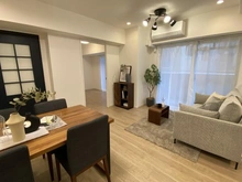 【大阪府/大阪市西区南堀江】ヴィルヌーブ南堀江 リビング・ダイニング