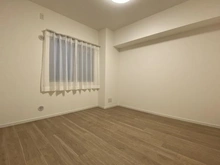 【大阪府/大阪市西区南堀江】ヴィルヌーブ南堀江 サービスルーム（納戸）