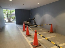 【大阪府/大阪市西区南堀江】ヴィルヌーブ南堀江 バイク置き場