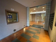 【大阪府/大阪市西区南堀江】ヴィルヌーブ南堀江 エントランス