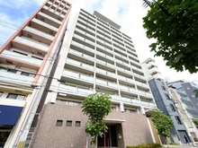 【大阪府/大阪市西区北堀江】ローレルコート堀江公園 外観