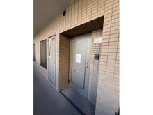 【大阪府/大阪市都島区内代町】ヴィルヌーブ野江内代 玄関