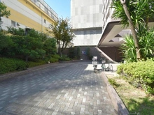 【大阪府/大阪市都島区友渕町】レックスコート都島 アプローチ