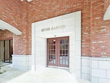 【大阪府/大阪市福島区鷺洲】リバーガーデン福島木漏れ日の丘 C棟 アプローチ