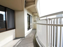 【大阪府/大阪市都島区友渕町】ベル・パークシティ G棟 バルコニー