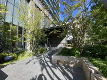 【大阪府/大阪市西区南堀江】シエリアタワー大阪堀江 アプローチ