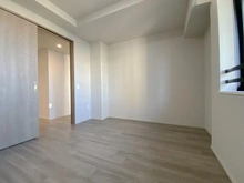 【大阪府/大阪市西区南堀江】シエリアタワー大阪堀江 洋室