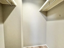 【大阪府/大阪市北区中津】サンクタス梅田イノセント 収納：ウォークインクローゼット