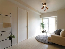 【大阪府/大阪市中央区久太郎町】プレミスト堺筋本町ラディーナ リビング・ダイニング