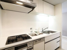 【大阪府/大阪市中央区久太郎町】プレミスト堺筋本町ラディーナ キッチン