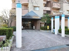 【大阪府/大阪市都島区友渕町】ベルシャトウ都島友渕町II番館 アプローチ