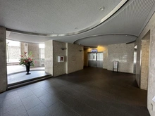 【大阪府/大阪市北区本庄西】ライオンズマンション北梅田 エントランス