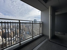 【大阪府/大阪市北区天神橋】ジオタワー天六 バルコニー