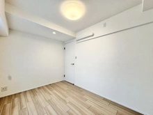 【大阪府/大阪市北区中崎西】ルモン東梅田 洋室