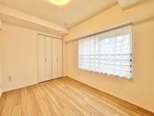 【大阪府/大阪市北区中崎西】ルモン東梅田 洋室