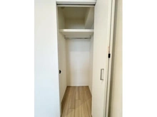 【大阪府/大阪市北区中崎西】ルモン東梅田 収納