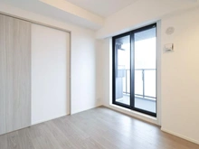 【大阪府/大阪市中央区久太郎町】ジオタワー堺筋本町 洋室