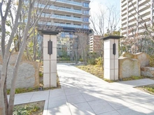 【大阪府/大阪市中央区上町】グランドメゾン上町一丁目タワー アプローチ