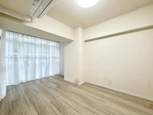 【大阪府/大阪市西区西本町】グランドメゾン靭 洋室