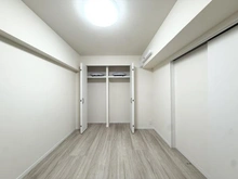 【大阪府/大阪市西区西本町】グランドメゾン靭 洋室