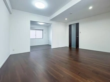 【大阪府/大阪市鶴見区鶴見】ディークラディア鶴見アクロスタワー リビング・ダイニング：(奥)洋室