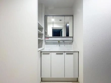 【大阪府/大阪市鶴見区鶴見】ディークラディア鶴見アクロスタワー 洗面室