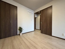 【大阪府/大阪市西区南堀江】南堀江三洋ハイツ 洋室