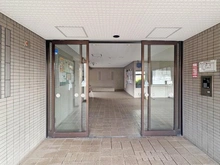 【大阪府/大阪市鶴見区今津北】ファミール・パーク鶴見 エントランス