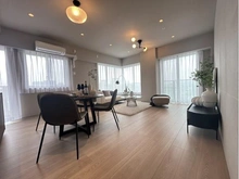 【大阪府/大阪市北区万歳町】ローレルタワー梅田 リビング：※家具調度品等は価格に含まれません