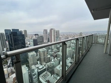 【大阪府/大阪市北区万歳町】ローレルタワー梅田 バルコニー