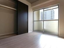 【大阪府/大阪市都島区中野町】カーサー弥生 洋室