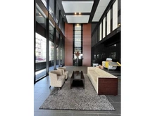 【大阪府/大阪市中央区久太郎町】プレサンスレジェンド堺筋本町タワー 共用部