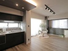 【大阪府/大阪市北区菅原町】ジーニス大阪 WEST棟 LDK