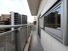 【大阪府/大阪市北区菅原町】ジーニス大阪 WEST棟 バルコニー