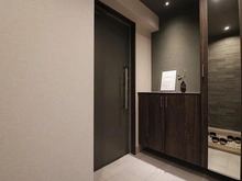 【大阪府/大阪市北区菅原町】ジーニス大阪 WEST棟 玄関