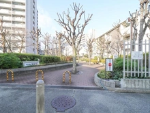 【大阪府/大阪市此花区酉島】ドルミ新淀川 14番館 敷地内