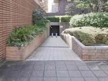 【大阪府/大阪市福島区鷺洲】コスモ福島鷺洲パークビュー 敷地内