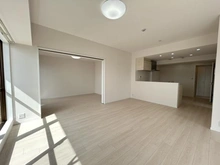 【大阪府/大阪市北区天神橋】キングマンション天神橋 II リビング・ダイニング