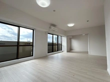 【大阪府/大阪市北区天神橋】キングマンション天神橋 II リビング・ダイニング