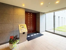 【大阪府/大阪市北区大淀南】ローレルタワーサンクタス梅田 エントランス