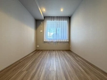 【大阪府/大阪市北区大淀南】ローレルタワーサンクタス梅田 洋室：約7.4帖