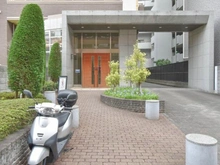 【大阪府/大阪市北区豊崎】グランアッシュ梅田ヴィークス アプローチ