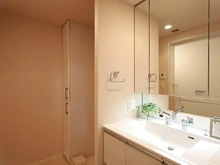 【大阪府/大阪市中央区安土町】エステムプラザ本町クロス 洗面所