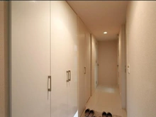 【大阪府/大阪市中央区安土町】エステムプラザ本町クロス 廊下