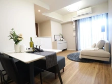 【大阪府/大阪市中央区高麗橋】プラウドタワー北浜 リビング・ダイニング：ガス温水式床暖房付き